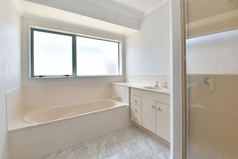 Photo of property in 81 Alec Craig Way, Gulf Harbour, Whangaparaoa, 0930