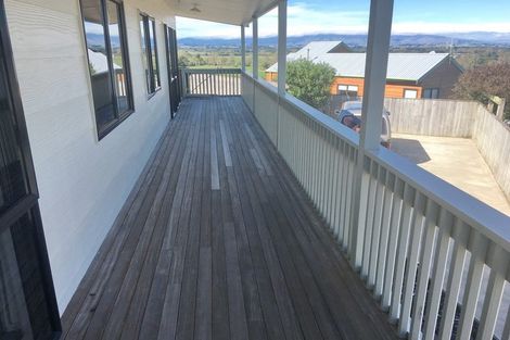 Photo of property in 41 Fraser Drive, Feilding, 4702