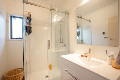 Photo of property in 35 Lake Crescent, Hamilton Lake, Hamilton, 3204