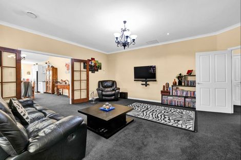 Photo of property in 69f Karamea Street, Whalers Gate, New Plymouth, 4310