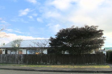 Photo of property in 3/707 Alexandra Street, Parkvale, Hastings, 4122