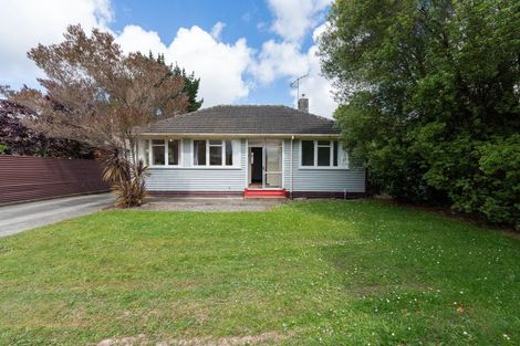 Photo of property in 21 Crewe Crescent, Hokowhitu, Palmerston North, 4410