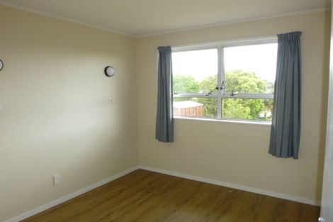 Photo of property in 67 Juniper Road, Sunnynook, Auckland, 0620