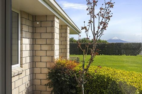 Photo of property in 470 Turuturu Road, Hawera, 4674