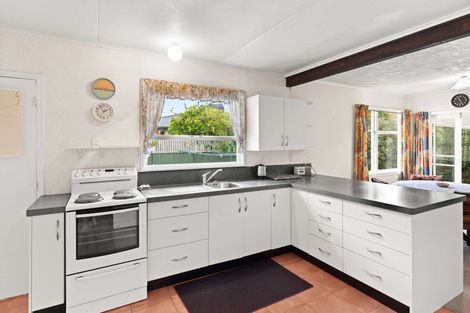 Photo of property in 20 Kent Crescent, Awapuni, Palmerston North, 4412