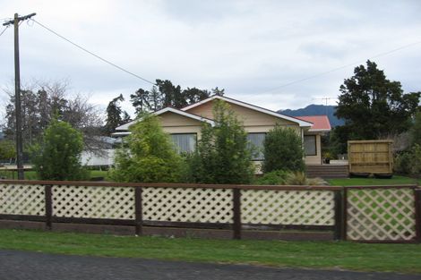 Photo of property in 88 Central Takaka Road, Takaka, 7183