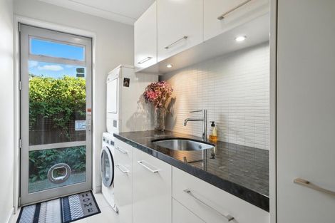 Photo of property in 4 Ashview Place, Rangiora, 7400