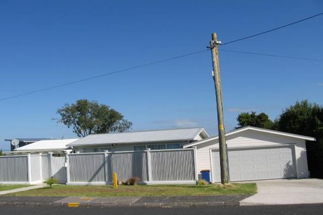 Photo of property in 34 Killarney Avenue, Torbay, Auckland, 0630
