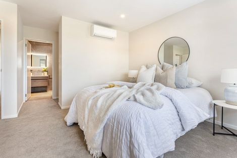 Photo of property in 2 Whakatere Lane, Hobsonville, Auckland, 0616