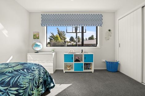 Photo of property in 9 Tate Crescent, Green Island, Dunedin, 9018