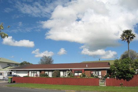 Photo of property in 18 Bowen Street, Cambridge, 3434