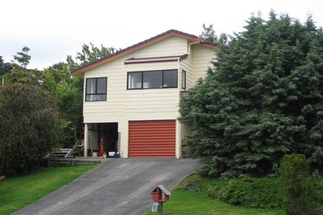 Photo of property in 24 Kenneth Hopper Place, Manly, Whangaparaoa, 0930