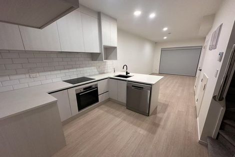 Photo of property in 6 Toanga Place, Mount Wellington, Auckland, 1062