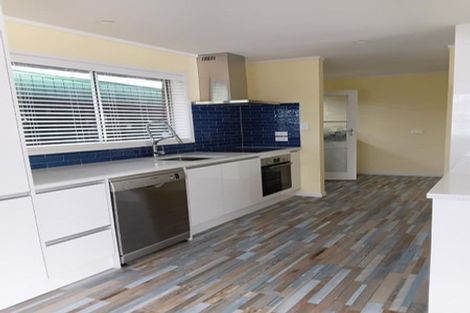 Photo of property in 16e Coronation Road, Mangere Bridge, Auckland, 2022
