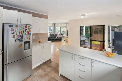 Photo of property in 2/26 Centorian Drive, Windsor Park, Auckland, 0632