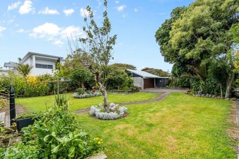 Photo of property in 112a Hine Street, New Plymouth, 4310
