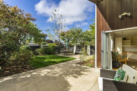 Photo of property in 6 Gothic Place, Ilam, Christchurch, 8041