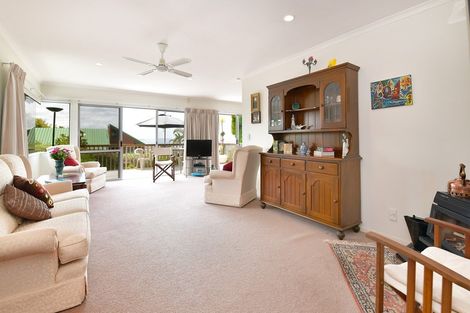 Photo of property in 39b Brightside Road, Stanmore Bay, Whangaparaoa, 0932