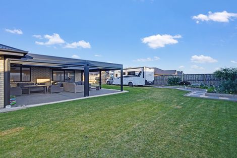 Photo of property in 52 Hilton Drive, Amberley, 7410
