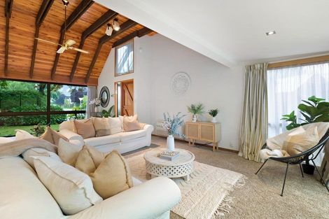 Photo of property in 45 Adamson Drive, Arrowtown, 9302