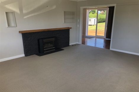 Photo of property in 63 Wallath Road, Westown, New Plymouth, 4310