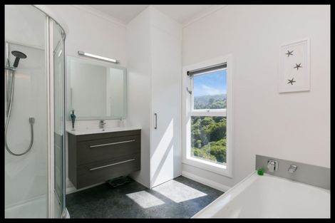 Photo of property in 61 Old Porirua Road, Ngaio, Wellington, 6035