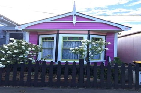Photo of property in 230 Adelaide Road, Newtown, Wellington, 6021