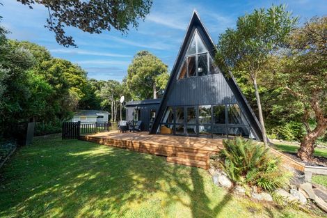 Photo of property in 84 Ruru Avenue, Otatara, Invercargill, 9879