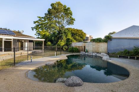 Photo of property in 8 Crowden Place, Harrowfield, Hamilton, 3210