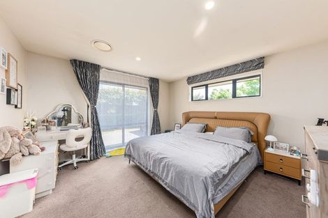 Photo of property in 43a Shortland Street, Wainoni, Christchurch, 8061