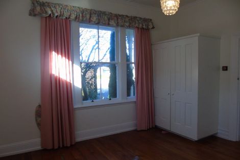 Photo of property in 39 Richmond Street, Petone, Lower Hutt, 5012