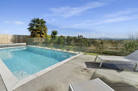 Photo of property in 4 Hillford Place, Welcome Bay, Tauranga, 3175