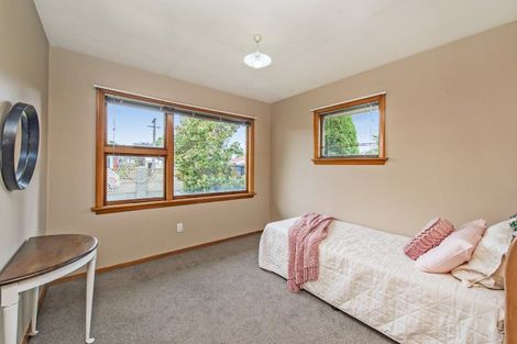 Photo of property in 2/17 Cunningham Place, Halswell, Christchurch, 8025