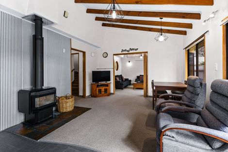 Photo of property in 1212 Louie Street, Parkvale, Hastings, 4122