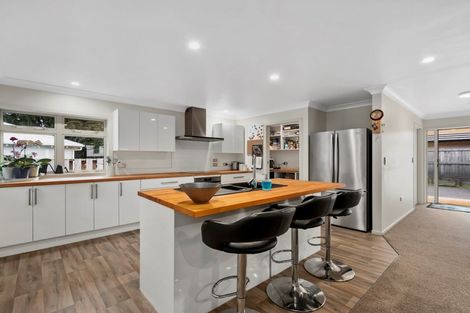 Photo of property in 2 Himalayan Close, Judea, Tauranga, 3110