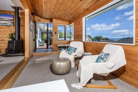 Photo of property in 108 Glendhu Road, Bayview, Auckland, 0629