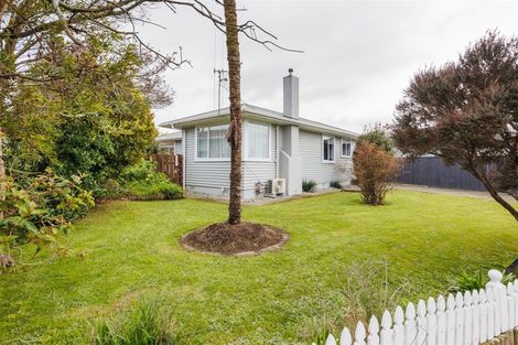 Photo of property in 10 Peters Avenue, Cloverlea, Palmerston North, 4412