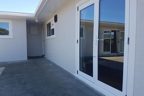 Photo of property in 23 Edwards Place, Terrace End, Palmerston North, 4410