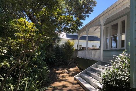 Photo of property in 30 Kenyon Avenue, Mount Eden, Auckland, 1024