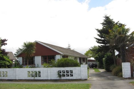 Photo of property in 34 Arran Crescent, Woolston, Christchurch, 8062