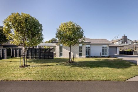 Photo of property in 12b Kayelene Place, Omokoroa, 3114