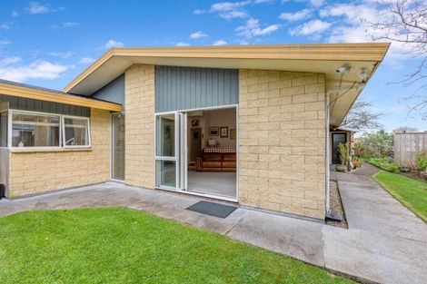 Photo of property in 25 Nikau Street, Inglewood, 4330