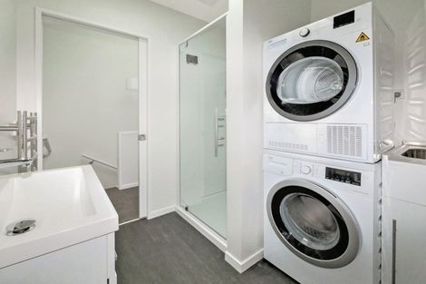 Photo of property in 31-41 Pirie Street, Mount Victoria, Wellington, 6011