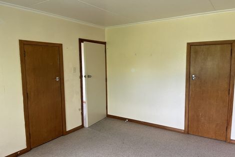 Photo of property in 15 Waterloo Crescent, Hokowhitu, Palmerston North, 4410