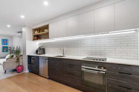 Photo of property in 21 Hema Road, Hobsonville, Auckland, 0616