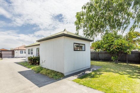 Photo of property in 2/1107 Saint Aubyn Street East, Parkvale, Hastings, 4122