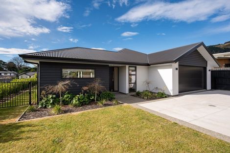 Photo of property in 9 Poukirikiri Place, Richmond, 7020