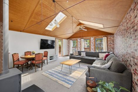 Photo of property in 32b Main Street, Hospital Hill, Napier, 4110