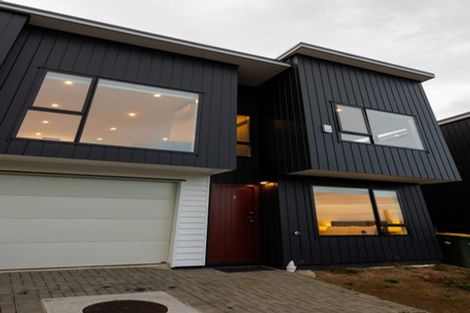 Photo of property in 5/236 Albany Highway, Schnapper Rock, Auckland, 0632