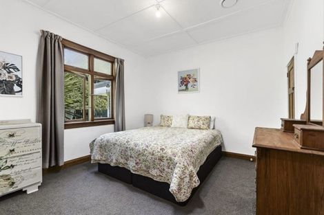 Photo of property in 15a Sycamore Grove, Lower Vogeltown, New Plymouth, 4310
